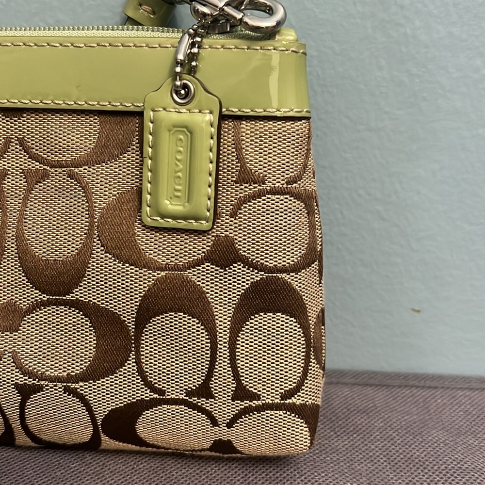 Coach signature brown, green leather trim wristlet - Picture 9 of 15